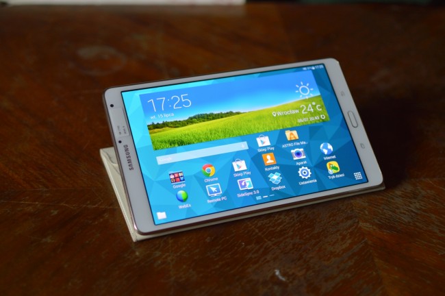 samsung galaxy tab s 8.4 022 class="wp-image-218750" 