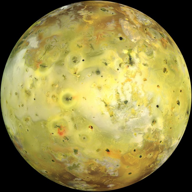 1280px-Io_highest_resolution_true_color class="wp-image-227197" 