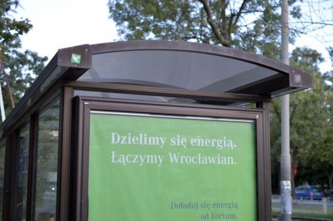 ladowarka na przystanku wroclaw