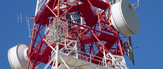 lte internet mobilny zasieg antena bts class="wp-image-232302" 