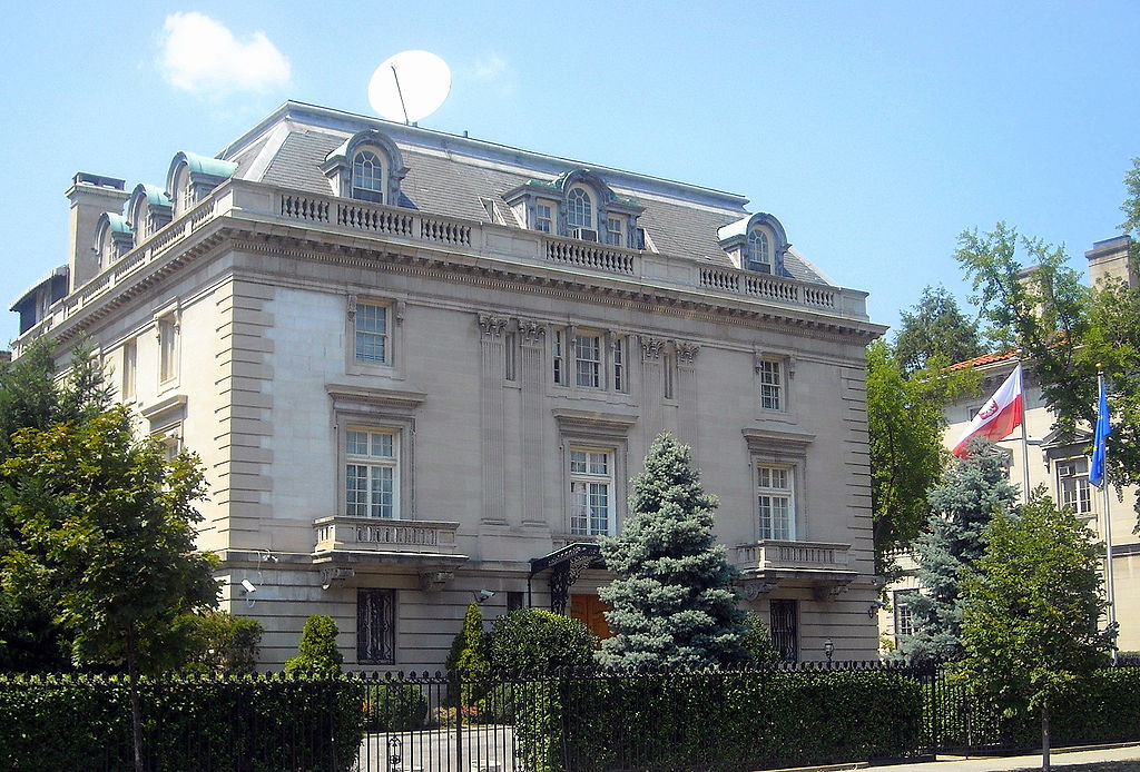 1024px-Embassy_of_Poland,_Washington class="wp-image-242446" 