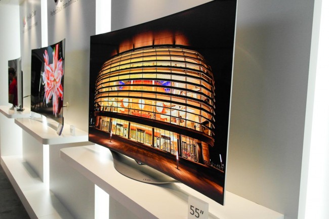 lg-telewizory-ifa-2014-oled-23 class="wp-image-243364" 