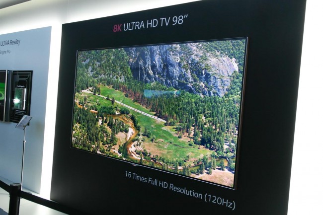 lg-telewizory-ifa-2014-oled-27 class="wp-image-243355" 