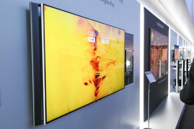 lg-telewizory-ifa-2014-oled-28 class="wp-image-243368" 