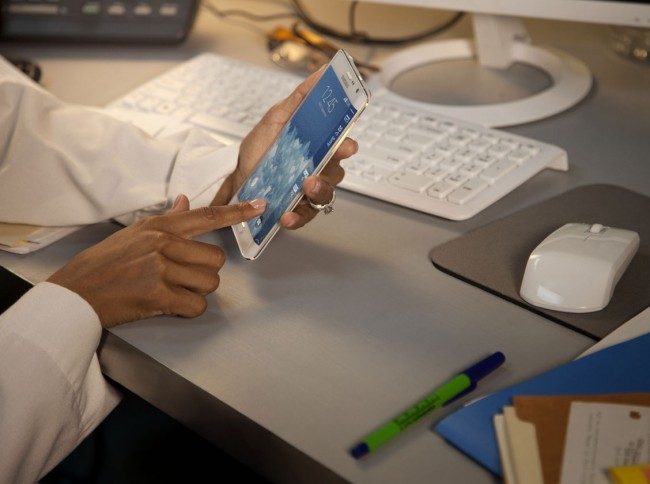 samsung note edge class="wp-image-239766" 