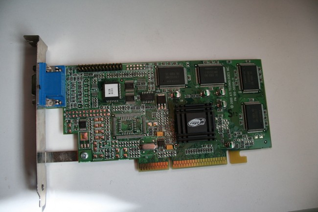 Ati Rage 128 class="wp-image-258327" 