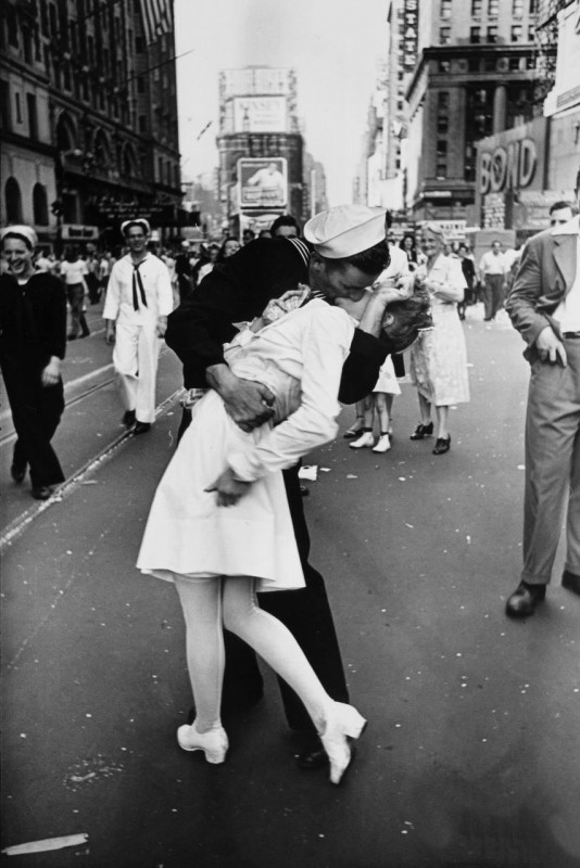 vj-day_ts