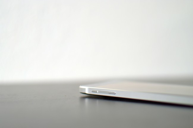 Samsung Galaxy Alpha 010