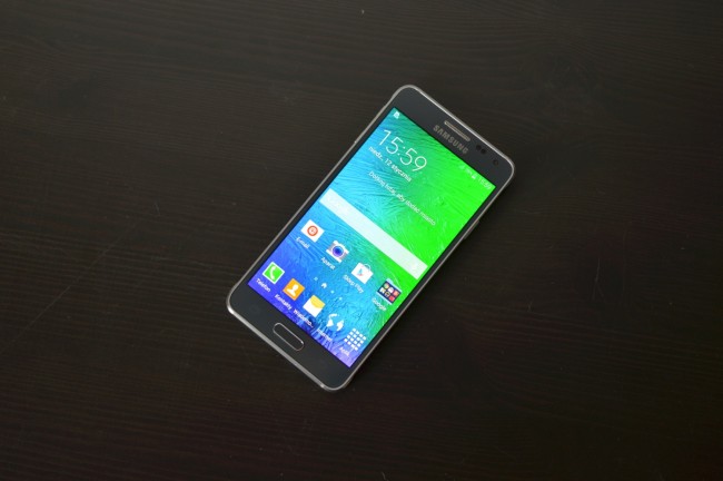 Samsung Galaxy Alpha 013