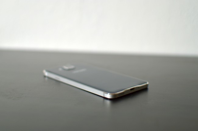 Samsung Galaxy Alpha 023