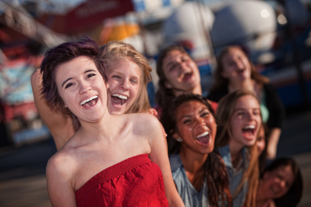 laughing_girls class="wp-image-283939" 