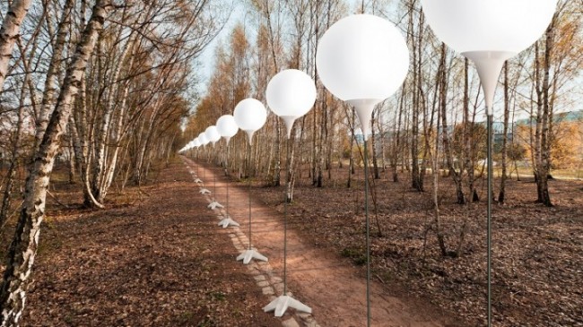 mur berlinski balony 4