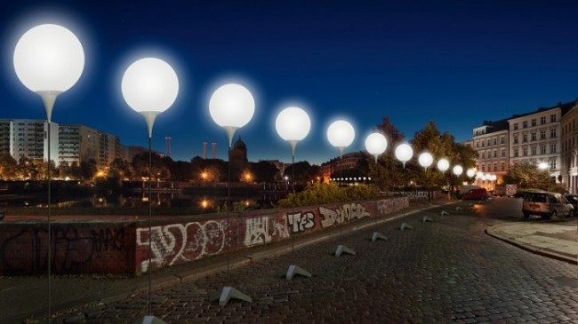 mur berlinski balony 6