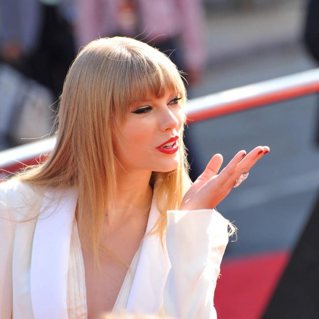 taylor swift spotify streaming 