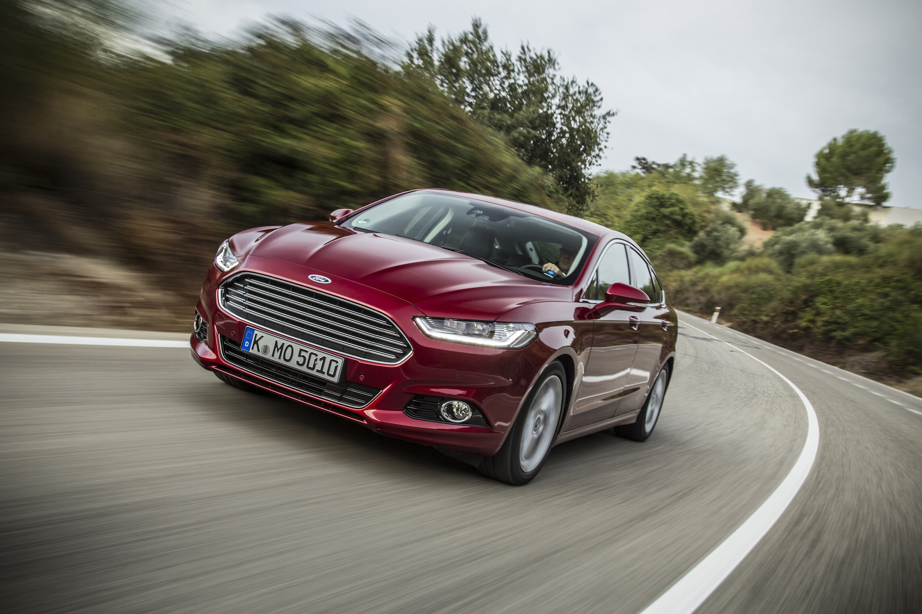 FordMondeo-5Door_11 class="wp-image-319164" 