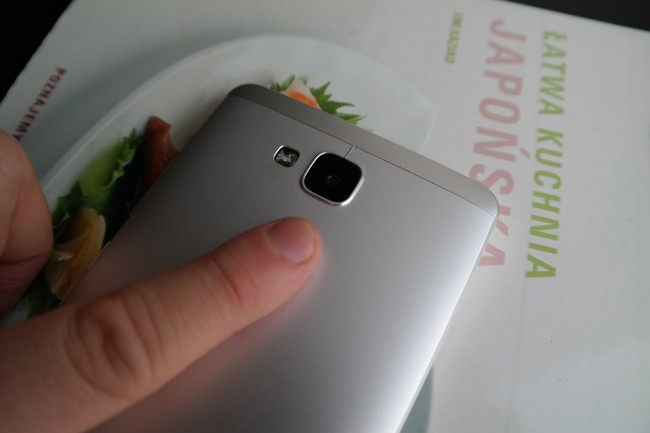 Huawei Ascend Mate7 (23) class="wp-image-311675" 