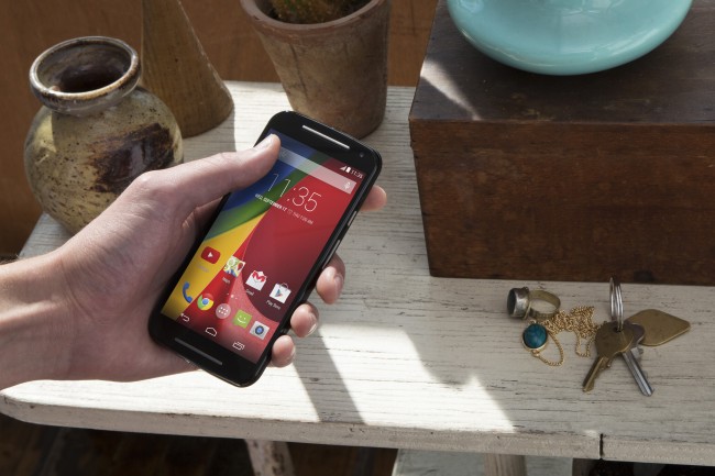 Moto G_Hero Lifestyle Shot class="wp-image-317813" 