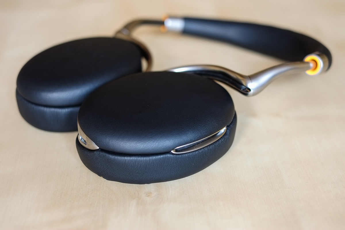 Parrot-Zik-2-02 class="wp-image-302358" 