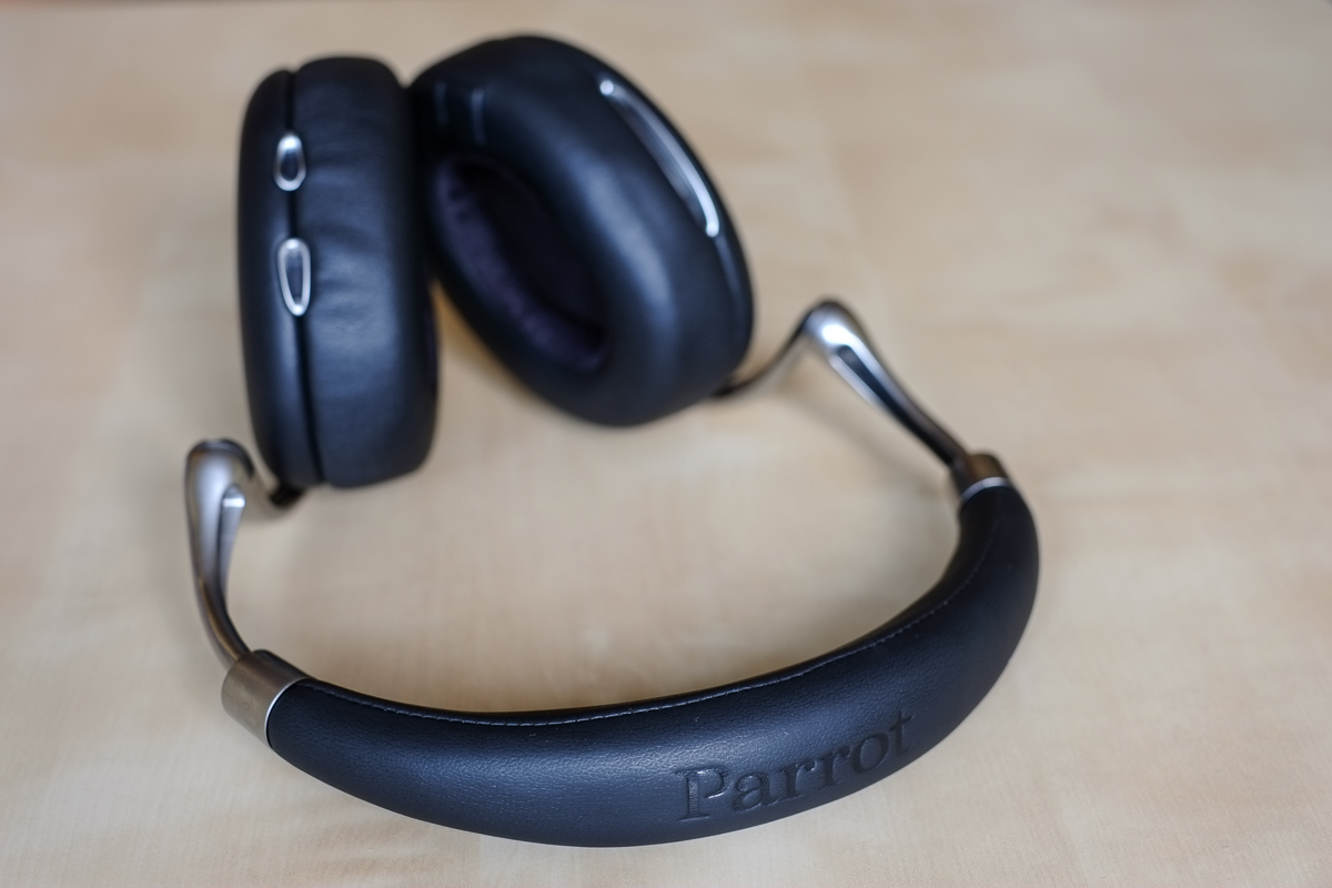 Parrot-Zik-2-07 class="wp-image-302382" 