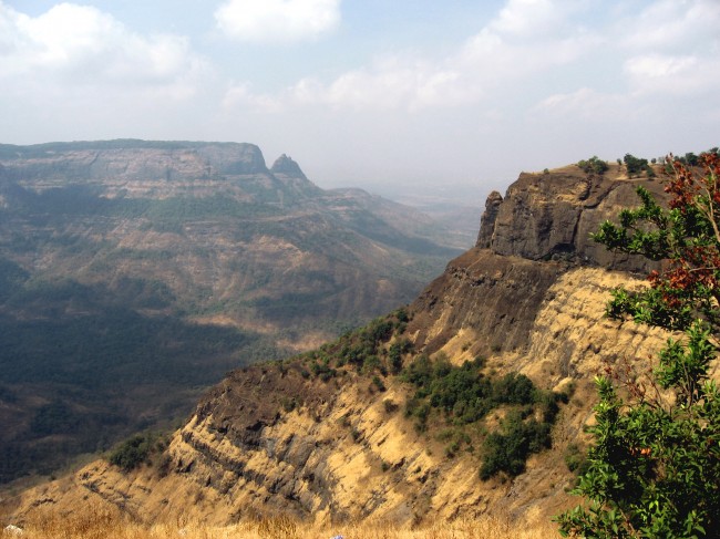 Western Ghats at Matheran, Maharashtra, India class="wp-image-309732" 