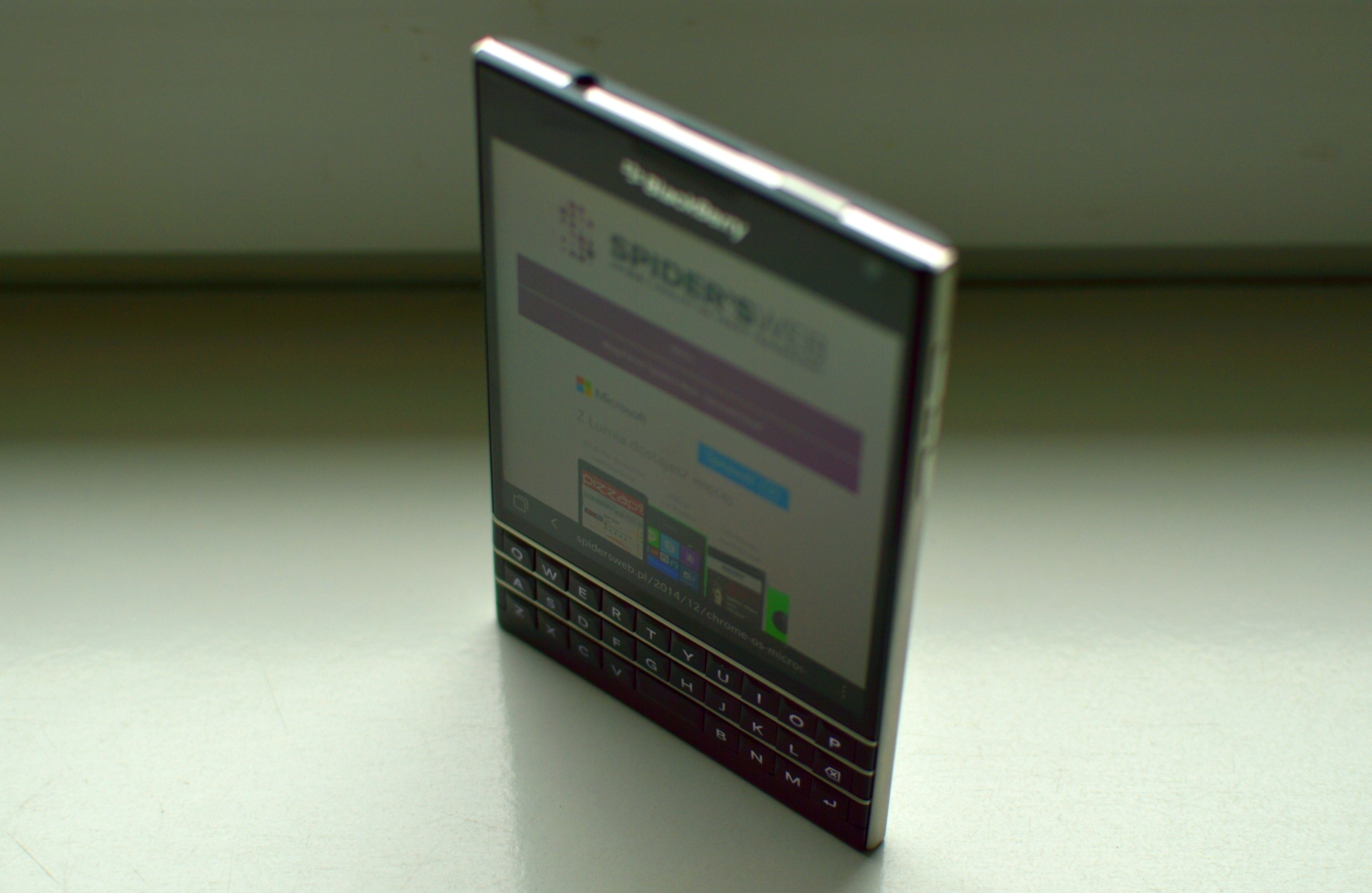 blackberry passport 008 class="wp-image-303463" 