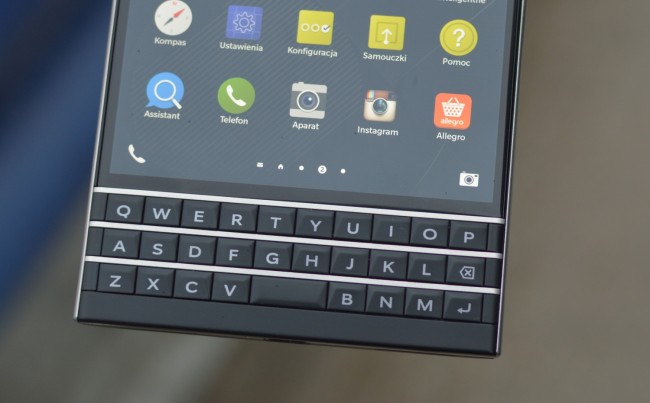 blackberry passport 008 