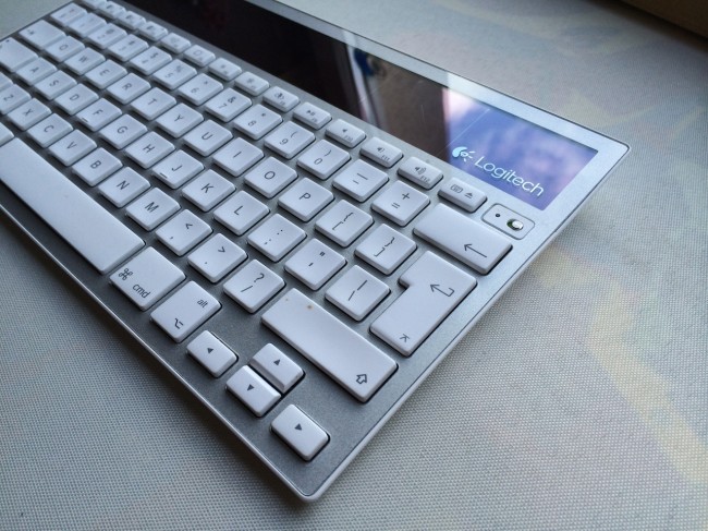 logitech-wireless-keyboard-k760-2 class="wp-image-311046" 
