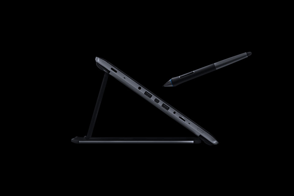 cintiq-companion-13-g class="wp-image-324424" 