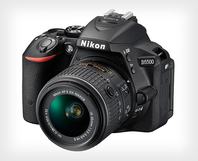 nikond5500front class="wp-image-322037" 