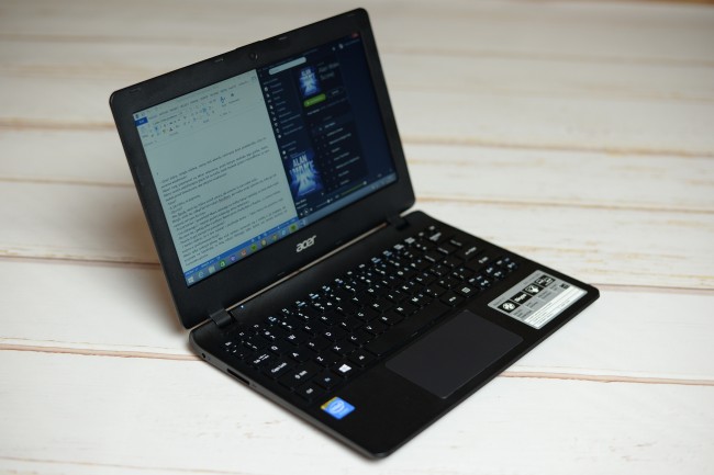 Acer-E11-1 
