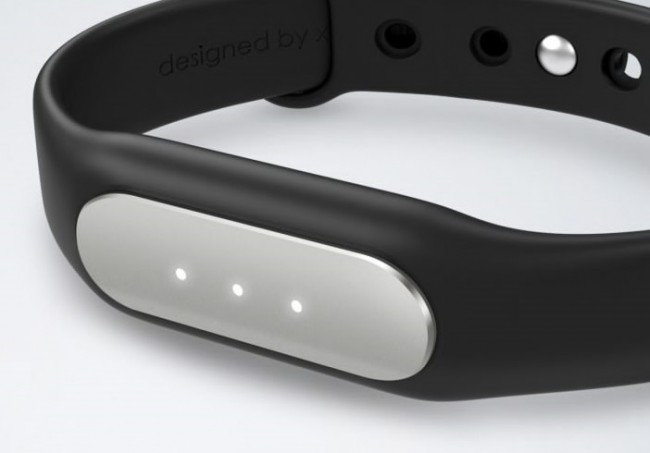 mi_band_1__79600.1410930669.1280.1280 class="wp-image-341042" 