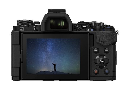 olympus-omd-em-5-ii-2