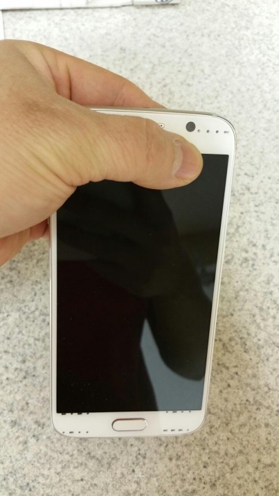 https://ocs-pl.oktawave.com/v1/AUTH_2887234e-384a-4873-8bc5-405211db13a2/spidersweb/2015/02/samsing-galaxy-s6-zdjecia-2.jpg