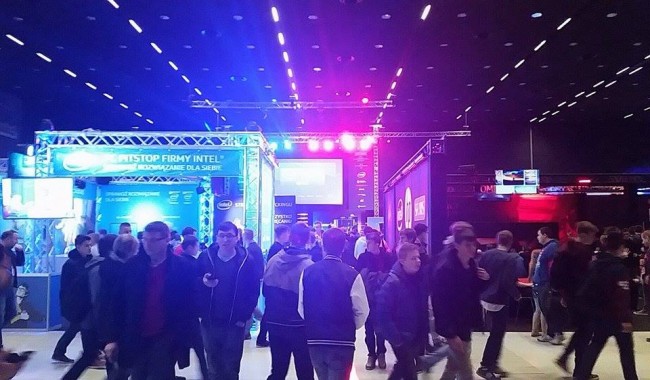 INTEL EXTREME MASTERS 2015 13 class="wp-image-354136" 