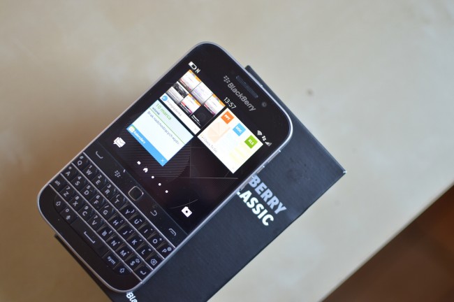 blackberry classic 32