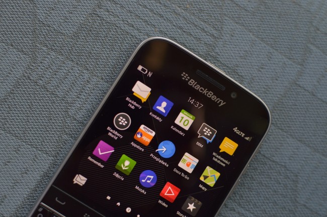 blackberry classic 37