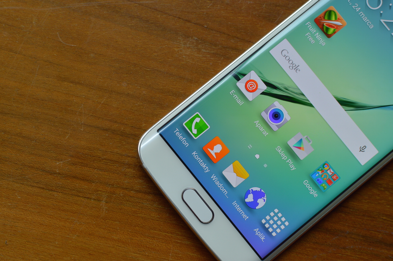 samsung galaxy s6 edge 11 class="wp-image-359004" 