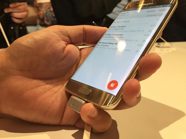 samsung-galaxy-s6-oraz-galaxy-s6-edge (32) class="wp-image-347919" 