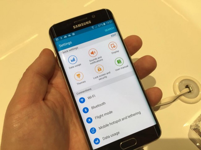 samsung-galaxy-s6-oraz-galaxy-s6-edge (42) class="wp-image-347940" 
