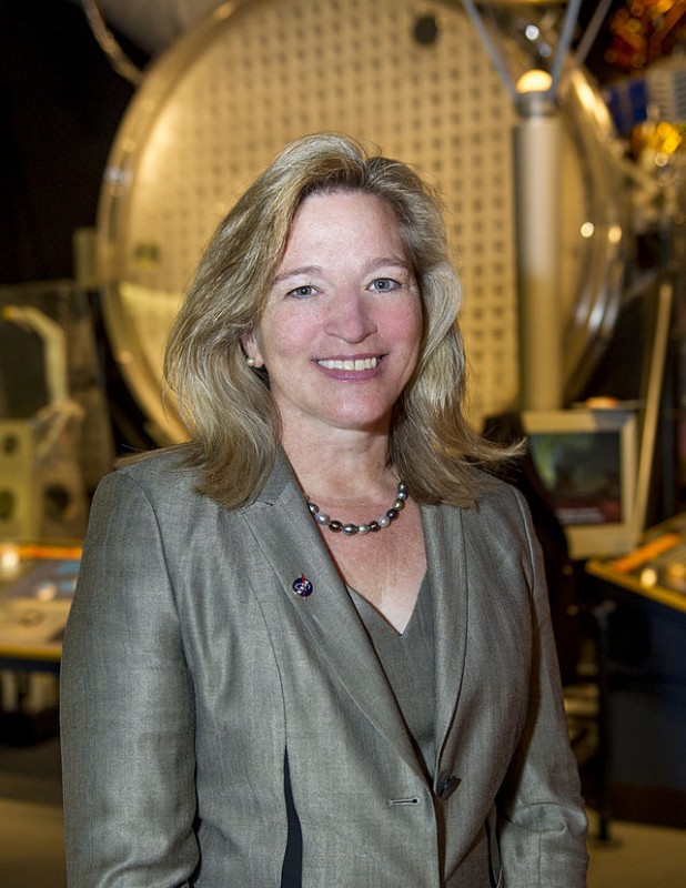 Ellen_Stofan_(10409828915)