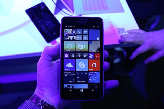 Microsoft-Luima-640-XL-1 