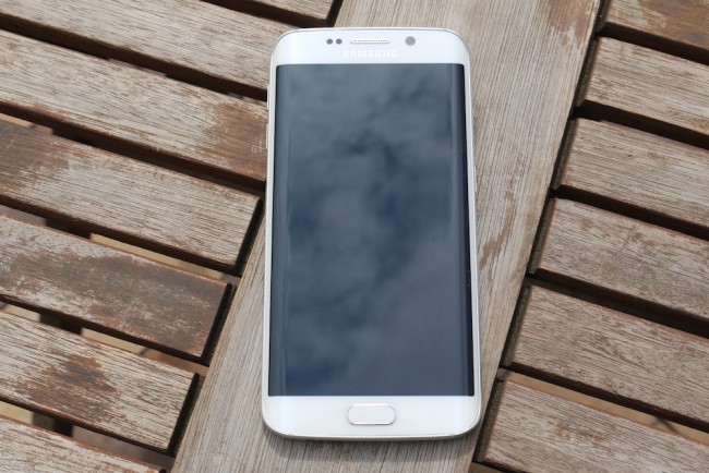 Samsung Galaxy S6 Edge, ekran, 1