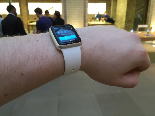 apple-watch-175 class="wp-image-366946" 