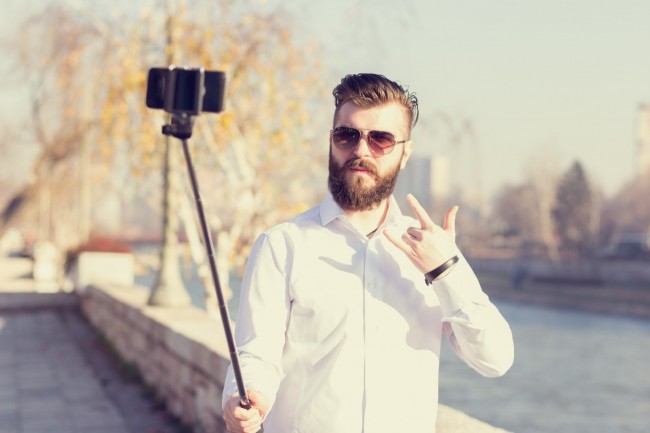 I'm such a badass, I'm such a douchebag with too short hands class="wp-image-366424"