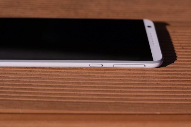 desire820-3