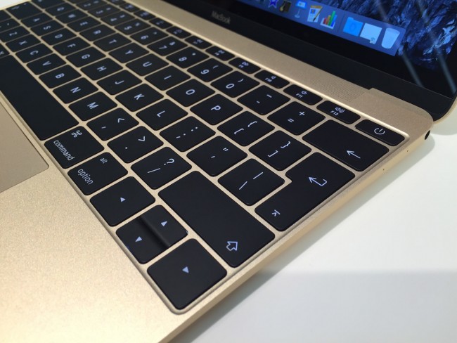macbook-retina-12-18 class="wp-image-374848" 