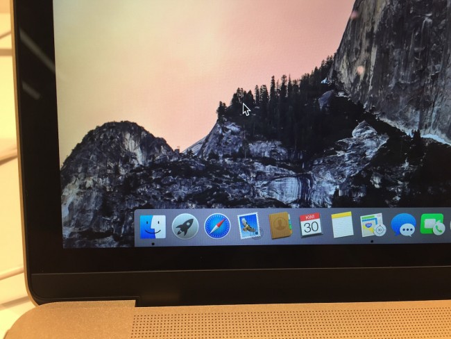 macbook-retina-12-5 class="wp-image-374844" 