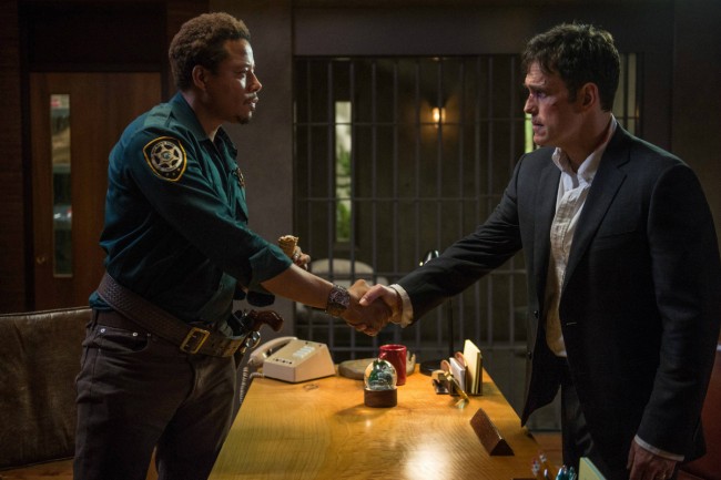 https://ocs-pl.oktawave.com/v1/AUTH_2887234e-384a-4873-8bc5-405211db13a2/spidersweb/2015/05/wayward-pines-1-650x433.jpg
