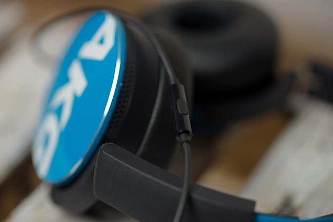 akg-y50-3