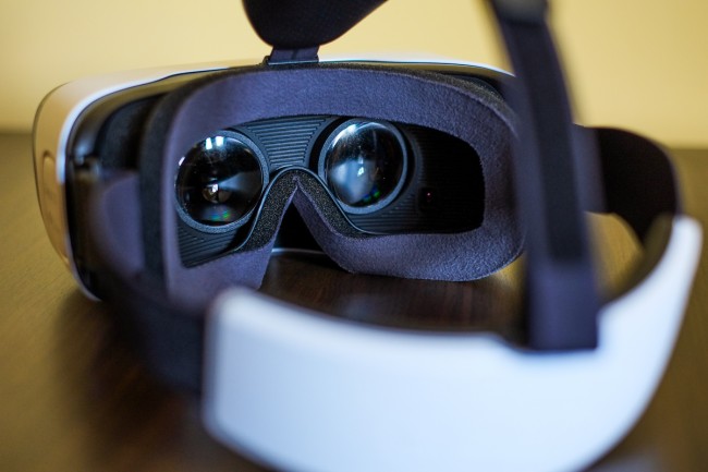 gear-vr (3 of 4)